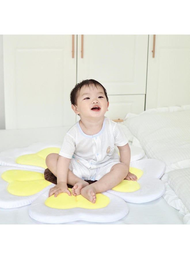 زيريفام سجادة حوض استحمام للأطفال بتصميم زهور، وسادة استحمام ثابتة للأطفال، حوض استحمام آمن مانع للانزلاق، سجادة لعب إبداعية للأطفال من عمر 0 ​​إلى 12 شهرًا، خالية من مادة BPA، مناسبة لحديثي الولادة، حوض المطبخ، الدش، حوض الاستحمام - Image 3