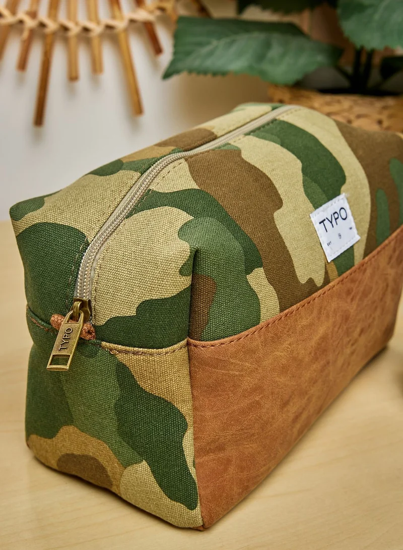 Typo Explorer Wash Bag