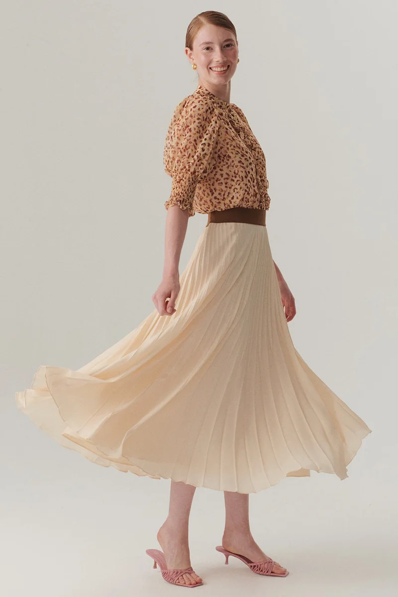 EXQUISE Elasticated Waist Straight Cut Pleated Midi Skirt