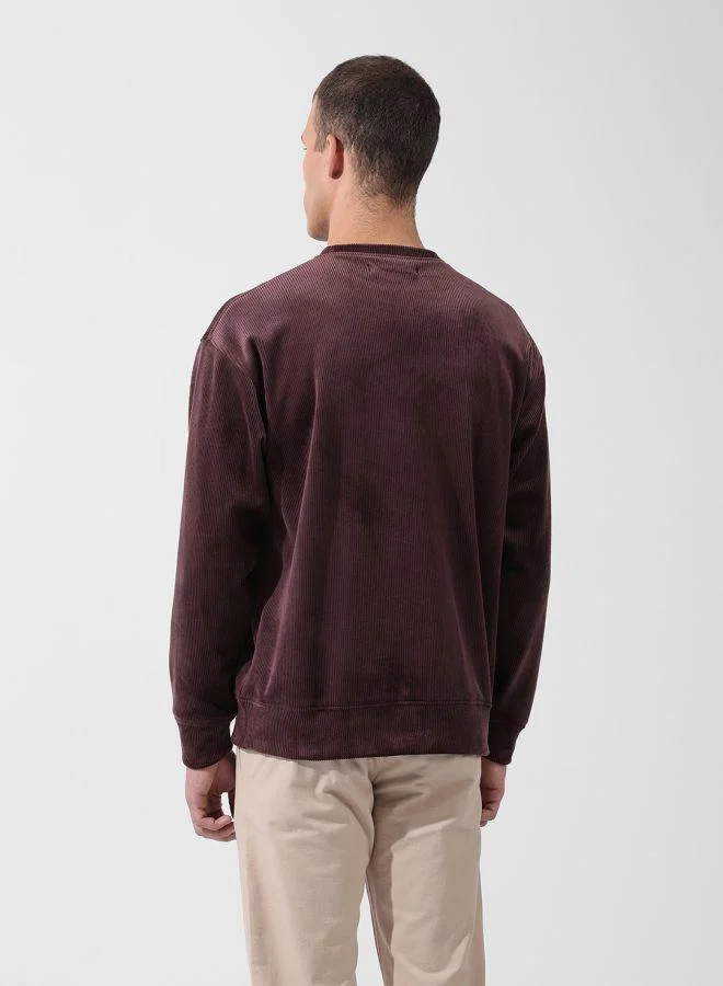 ذا انديان كراج كو Men Oversized Fit Self Design Crew Neck Full Sleeves Sweatshirt