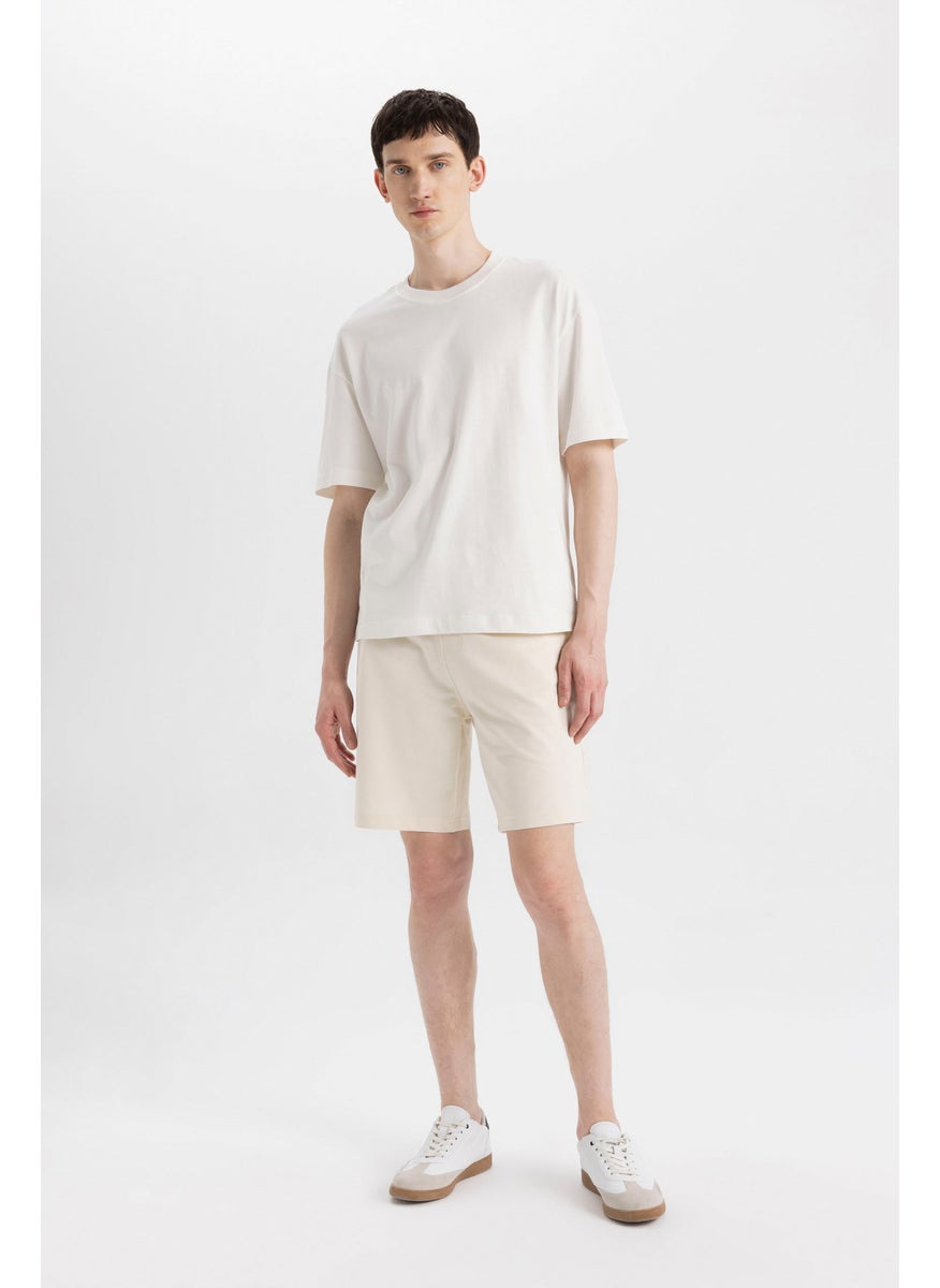 Man Slim Fit Shorts