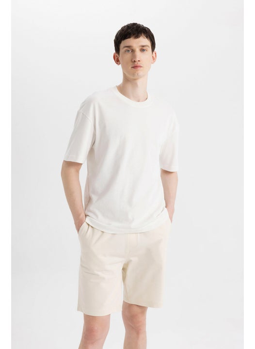 Man Slim Fit Shorts
