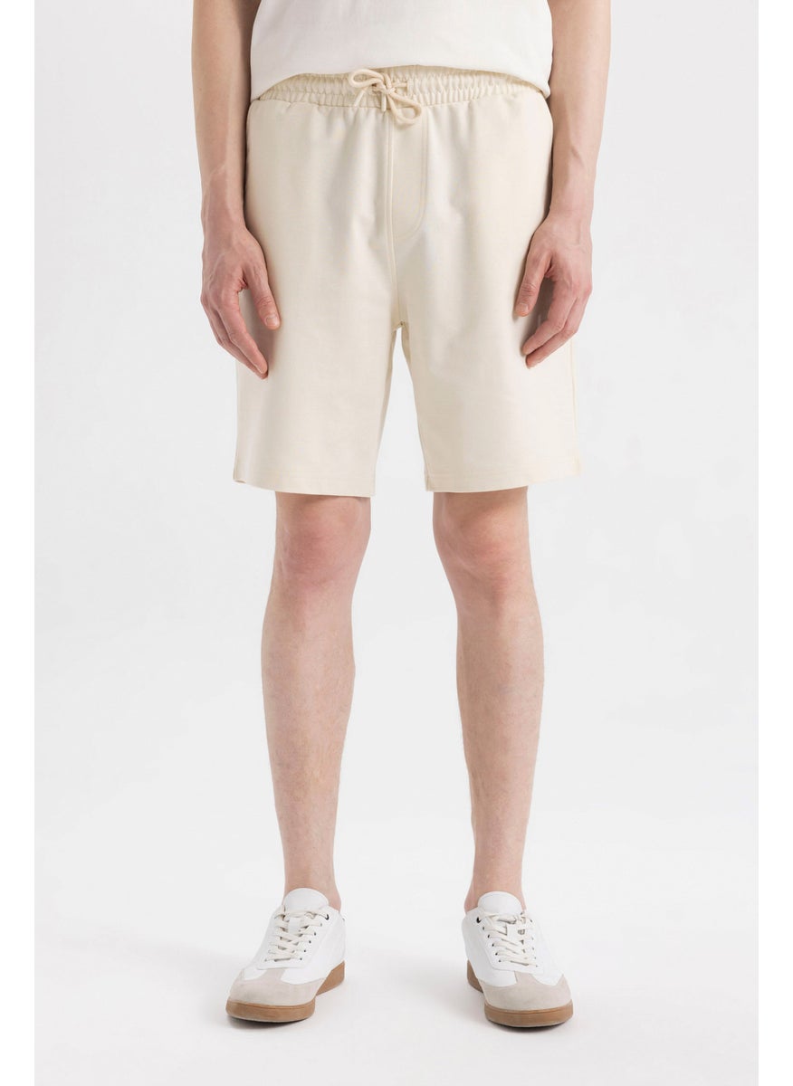 Man Slim Fit Shorts