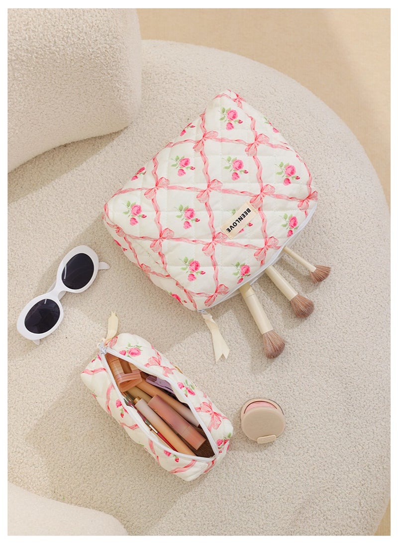 حقيبة مستحضرات تجميل كبيرة مبطنة للنساء والفتيات مكونة من 3 قطع، حقيبة مستحضرات تجميل قطنية زهرية جميلة، حقائب أدوات تجميل منظمة للسفر (أقواس وردية) - Image 5