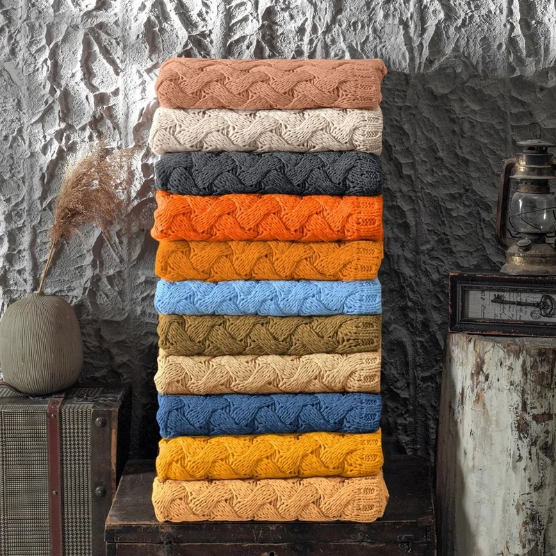 Miespiga Serenita Hair Knitted Knitwear Blanket