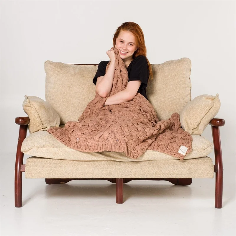 Miespiga Serenita Hair Knitted Knitwear Blanket