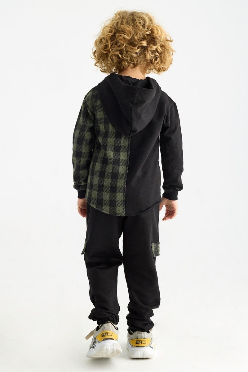 Zepkids Boy Plaid Pocket Hooded Tracksuit Set  - Image 4