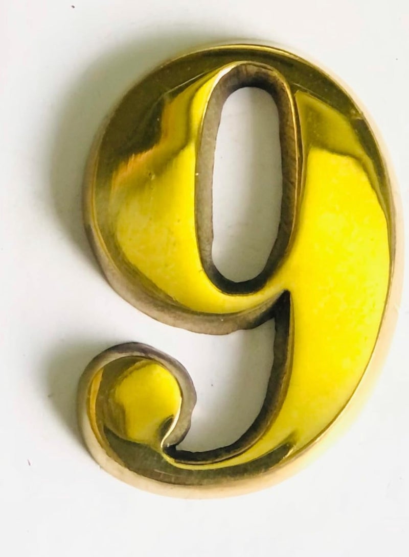 ارقام ابواب شقة رقم  تسعة ملحقات الباب الخشبي ارقام باب شقة الخامة نحاس صناعة مصري لون نحاسي دهبي