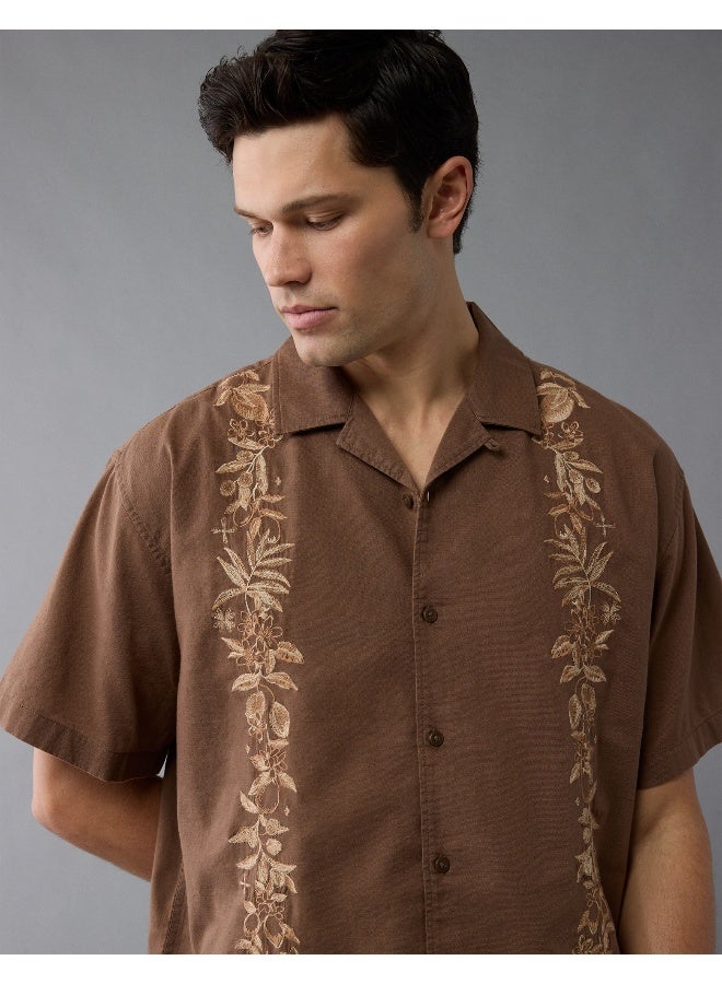 American Eagle An easy, stylish button-up shirt made for kicking back, going out, and everything in between. No pool required!  - Image 1