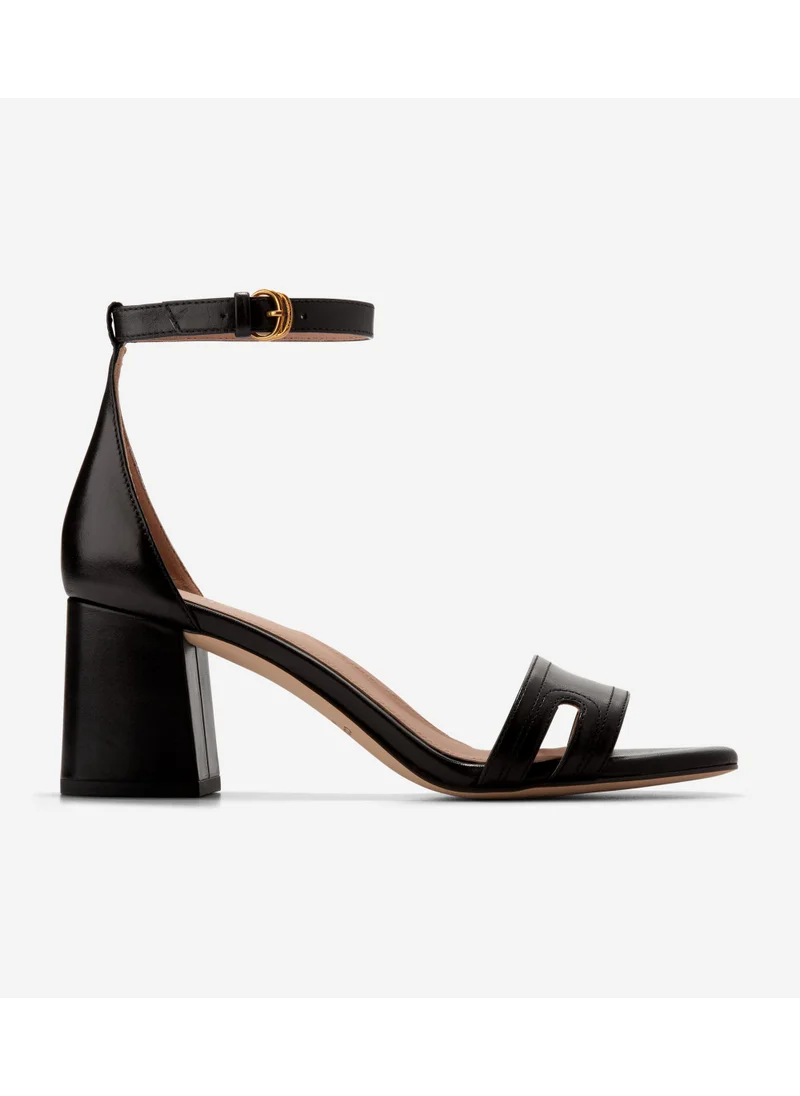 COLE HAAN Adelaine Sandal