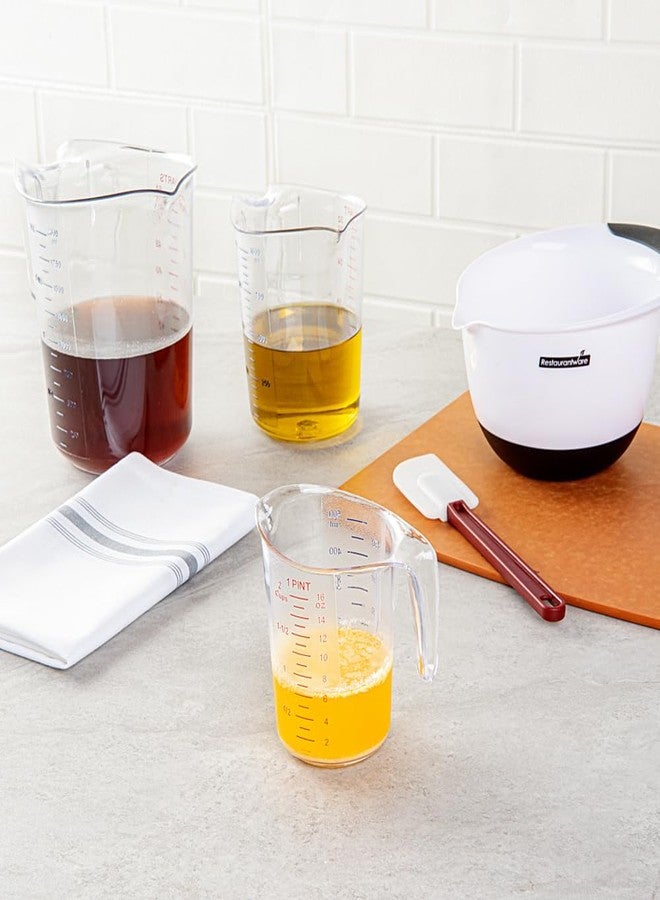 ريستورنت وير طقم أدوات مطبخ للمطاعم RW، يتضمن وعاء قياس سعة 1 باينت، وكأس قياس متين - بوحدات مترية وإمبراطورية، وفوهة على شكل حرف V، وكوب قياس بلاستيكي شفاف، ومقبض مزود بمسكة للإبهام، ويتحمل درجات حرارة تصل إلى 248 درجة فهرنهايت. - Image 4
