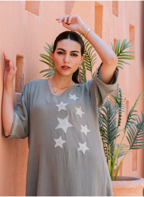 Soft galabiya with elegant design