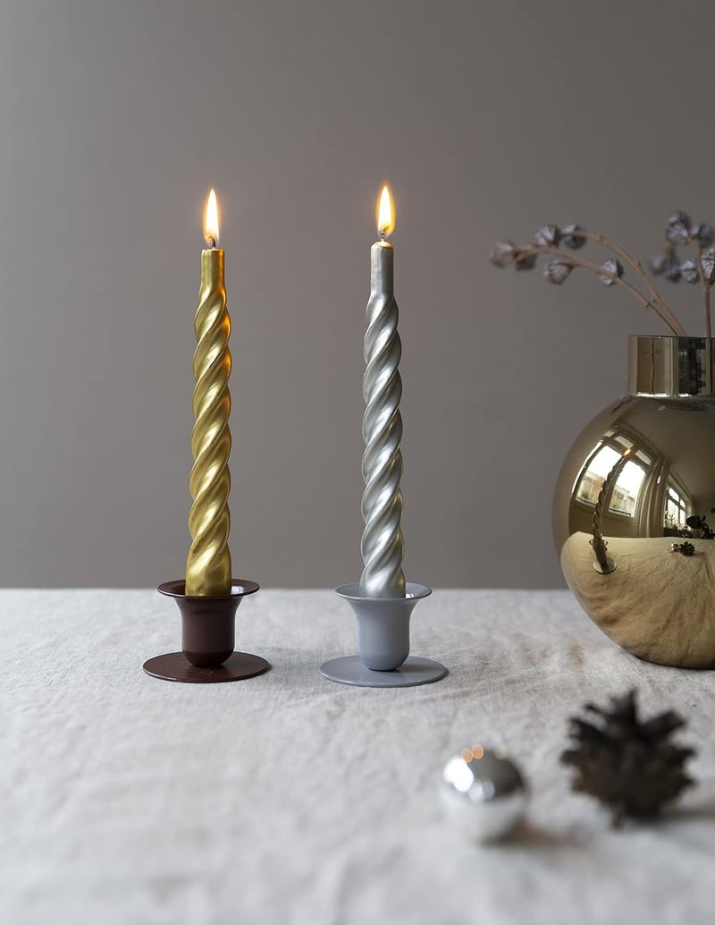 شموع “Candles with a Twist®”， مصنوعة في إيطاليا، متوفرة بـ 25 لونًا، شموع ملتوية طويلة الاحتراق، مطلية، مجموعة هدايا من الشموع بدون رائحة، 6 قطع. الحجم: 2.2 × 21 سم (لون الفضي). - Image 3