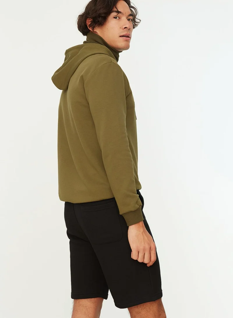 ترينديول شورت بأربطة خصر