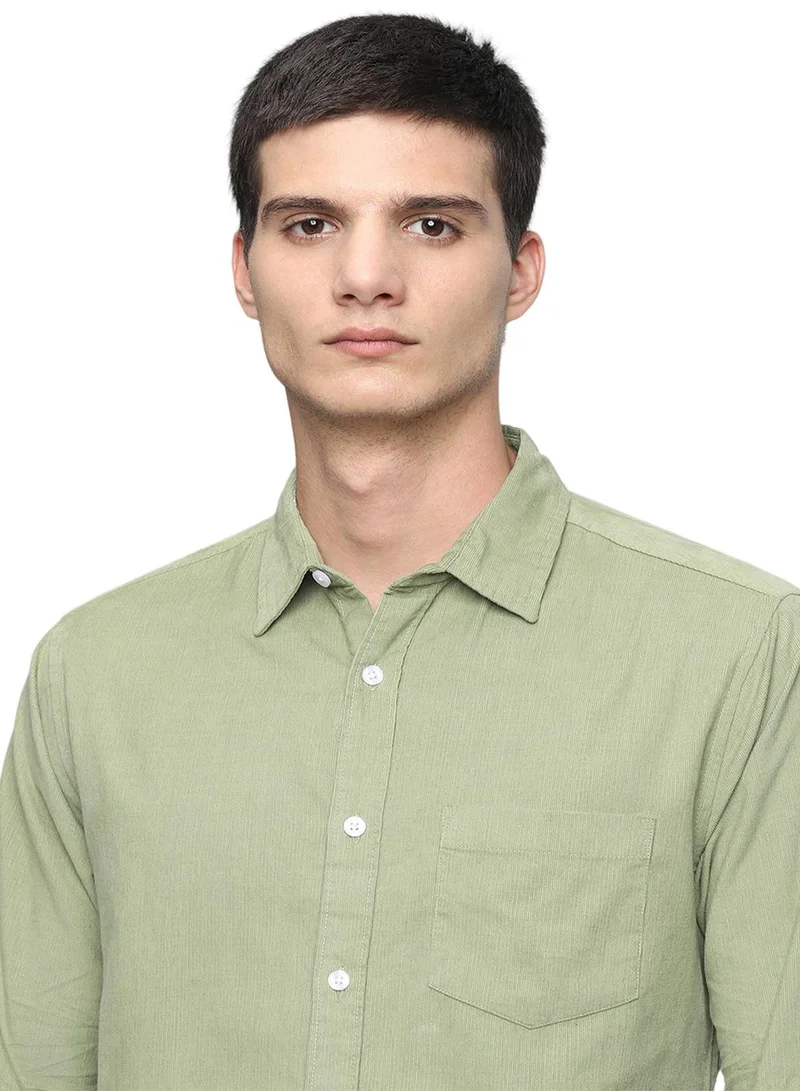 Dennis Lingo Men's Green 100% Cotton Solid Pattern Slim FiT-Shirt
