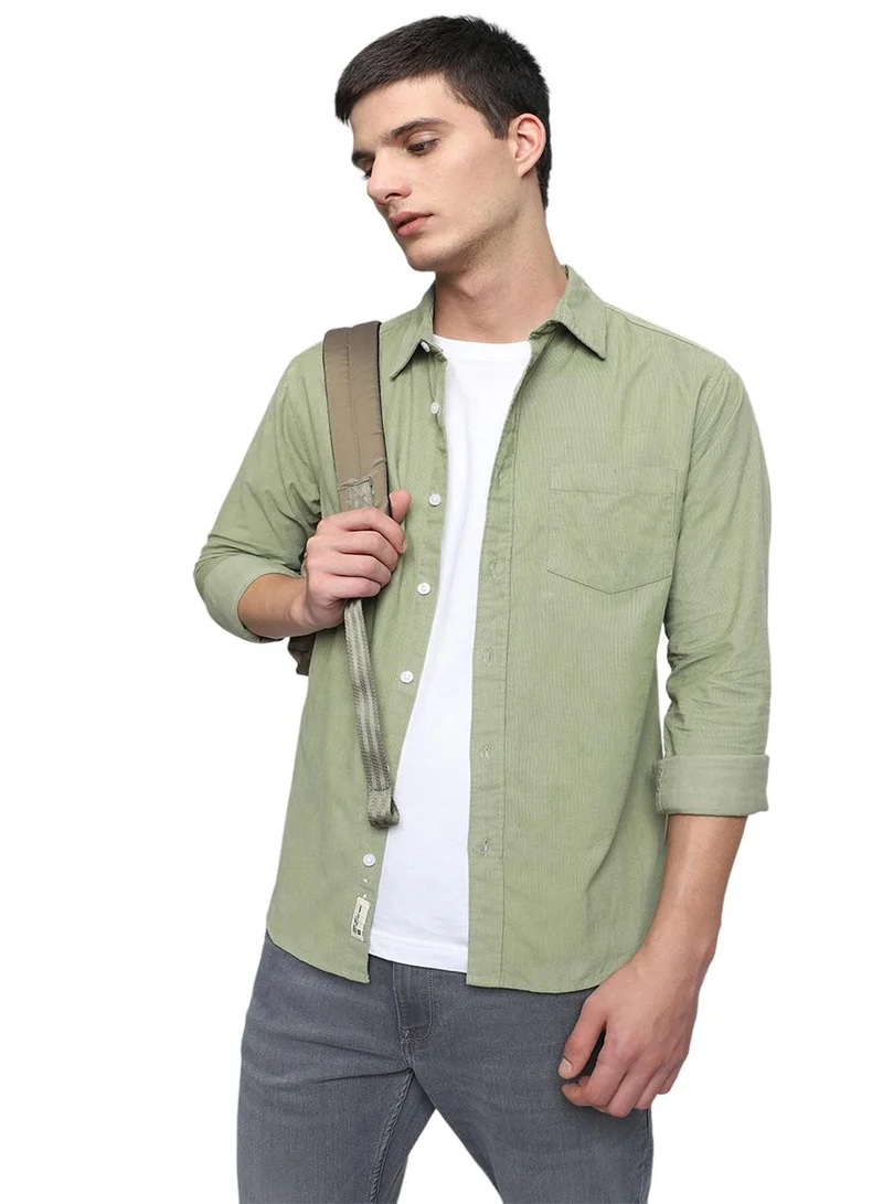 Dennis Lingo Men's Green 100% Cotton Solid Pattern Slim FiT-Shirt