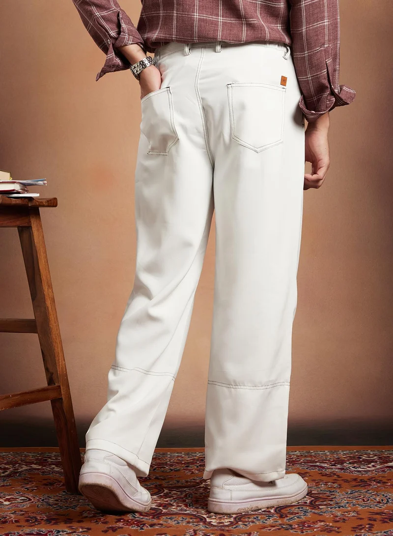 Campus Sutra Campus Sutra Men's Cream White Contrast-Stitch Straight Trousers For Casual Wear | Mid-Rise | Straight Fit | Button Closure | Trousers Crafted With Comfort Fit For Everyday Wear