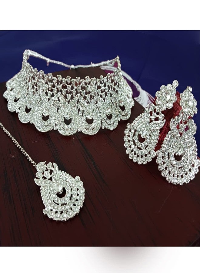 إيفولجينز طقم مجوهرات إيفولجينز الهندي المرصع بالكريستال، مستوحى من بوليوود، يتضمن قلادة تشوكر مرصعة بأحجار الراين النمساوية، وأقراط متدلية، وسلسلة رأس مانغ تيكا، مجوهرات زفاف للنساء، مصنوع من النحاس، غير معروف. - Image 2