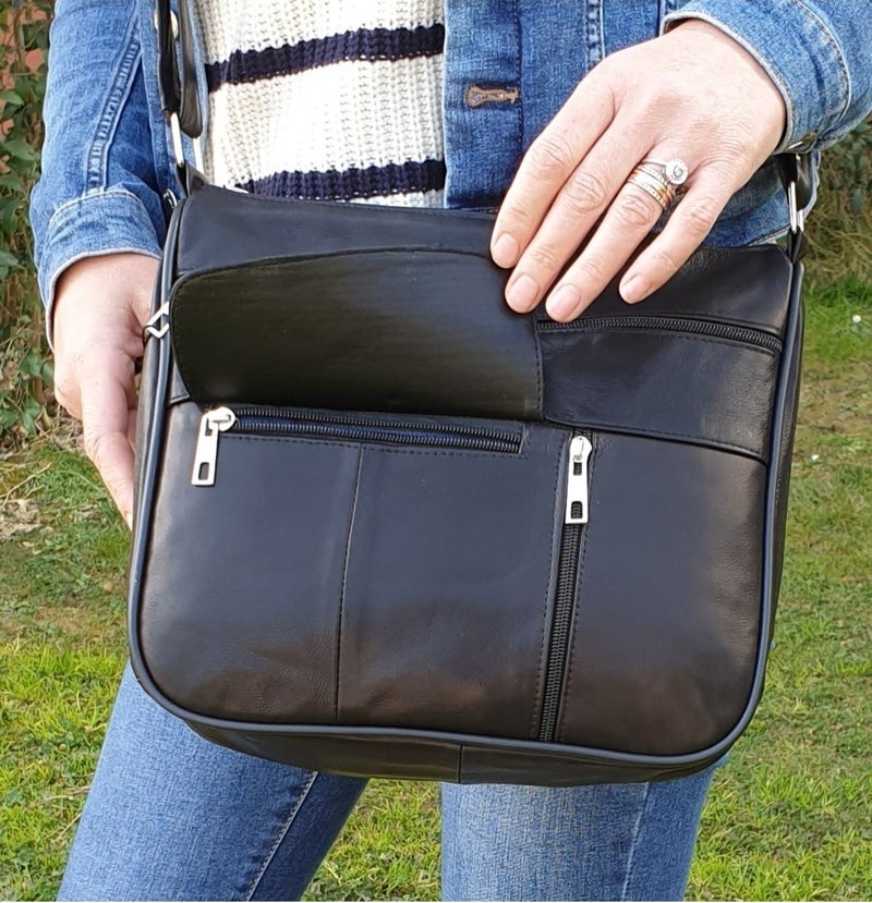 Atter Leather Women's Bag  - Image 2