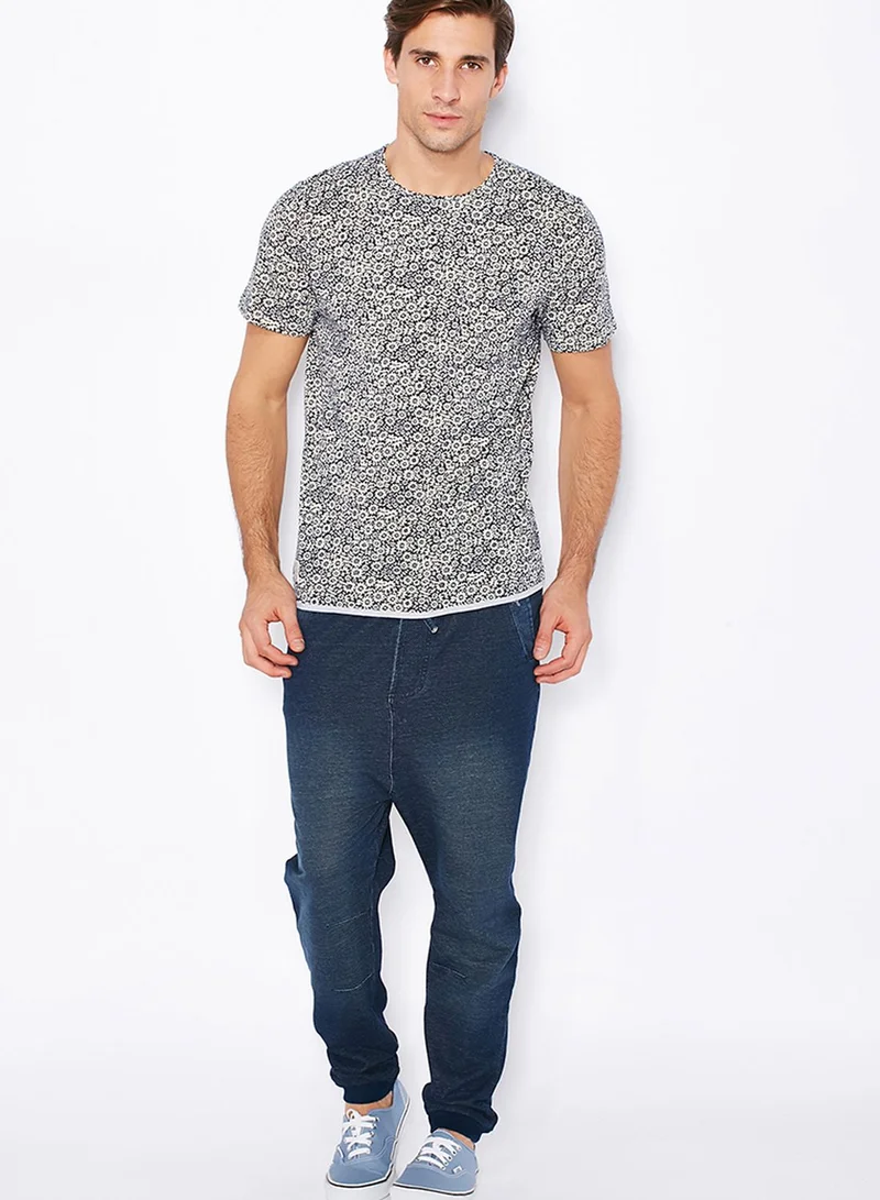 Native Youth Daisy Print T-Shirt