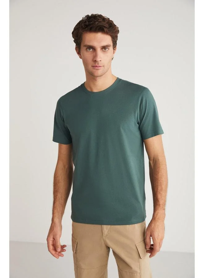 Grimelange Mıchel Men's Slim Fit Narrow Cut 100% Organic Cotton Side‑Sliding Stitched Basic Knit Green T‑shirt.