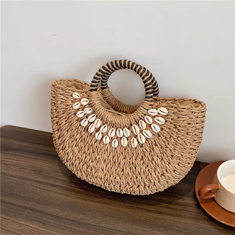Woven Straw Seashell Handbag for Women - Image 2