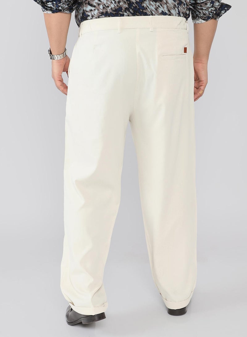 انستافاب بلس بنطلون رجالي بقصة مستقيمة مطوي بخصر متوسط ومرن وجيوب جانبية ورباط للإغلاق وحافة مكبلة من قماش تويل صلب منسوج للملابس الكاجوال والمكتب باللون الأبيض السحابي - Image 5