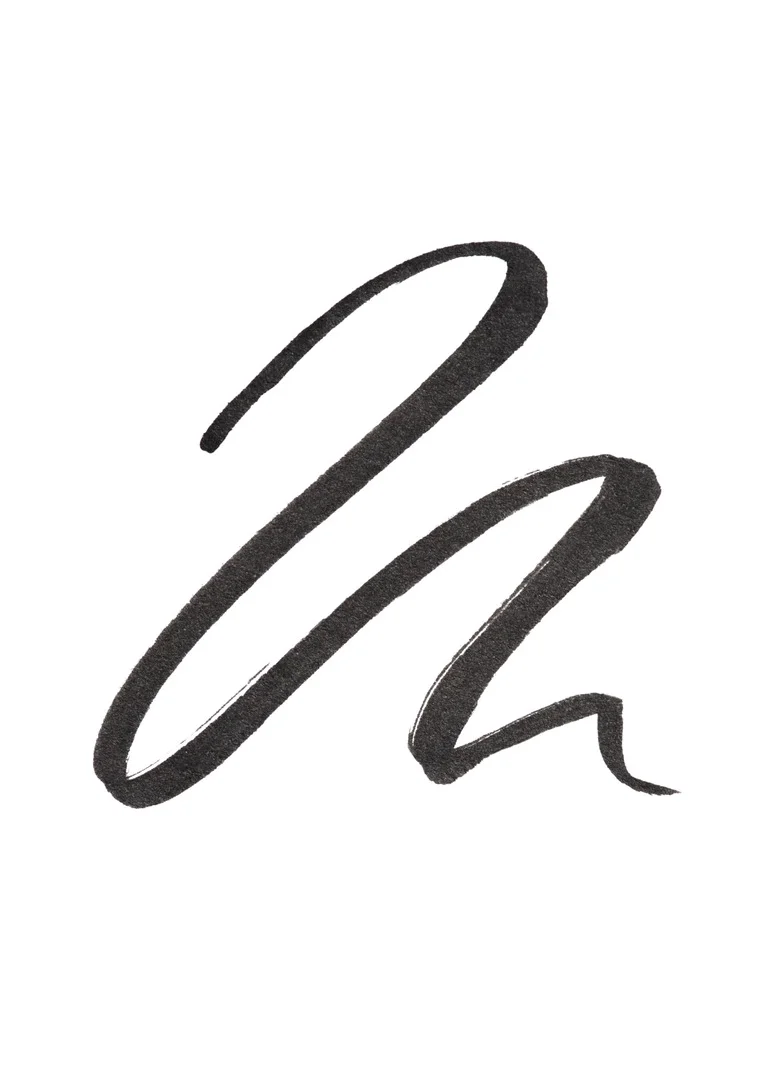 ايسنس Essence Eyeliner Pen Extra Long-Lasting 010