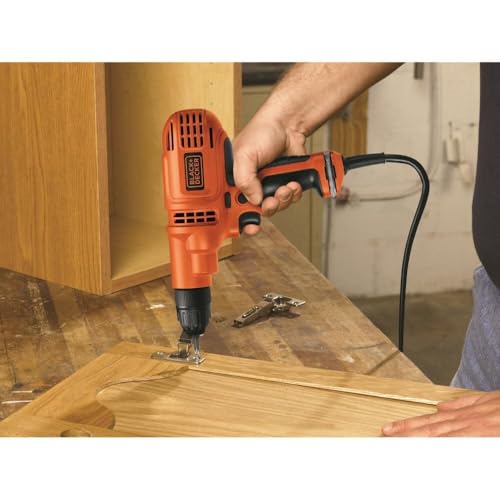 BLACK+DECKER Corded Drill, 5.5-Amp, 3/8-Inch (DR260C) - Image 2
