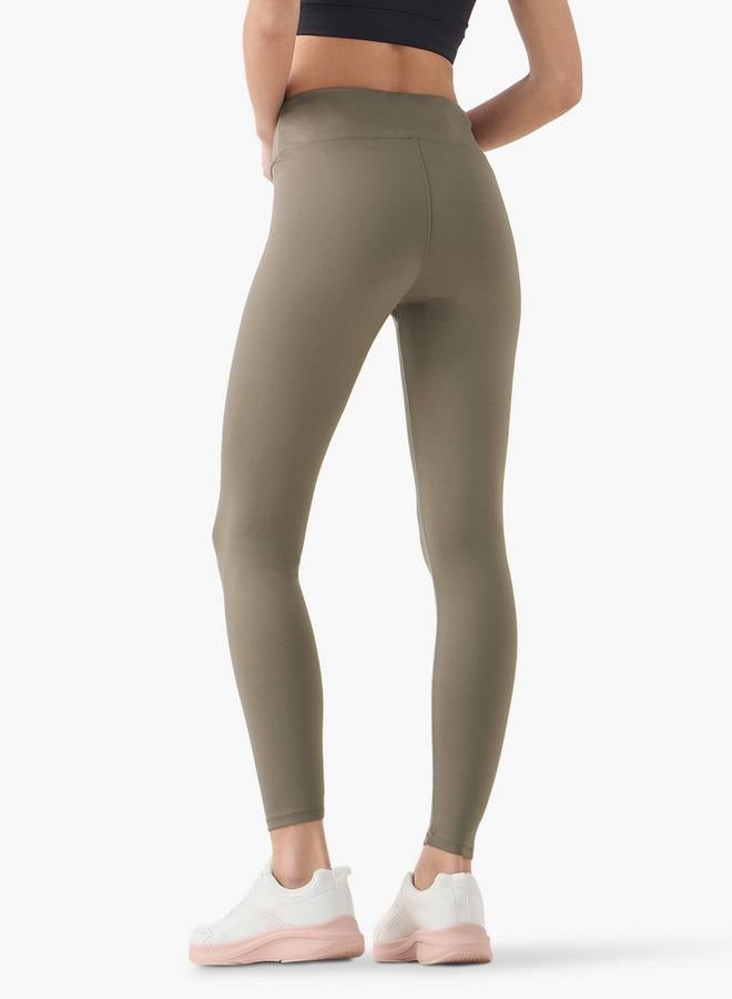 كابا بنطلون ليقنز بخصر مطاطي وتفاصيل شعار من كابا - Image 3