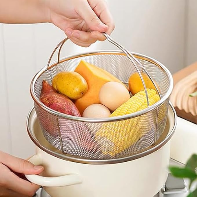 Mesh Steaming Basket Stainless Steel Drainage Basket with Comfortable Handles for Frying Steaming and Cooking in Kitchen 18cm - Image 3