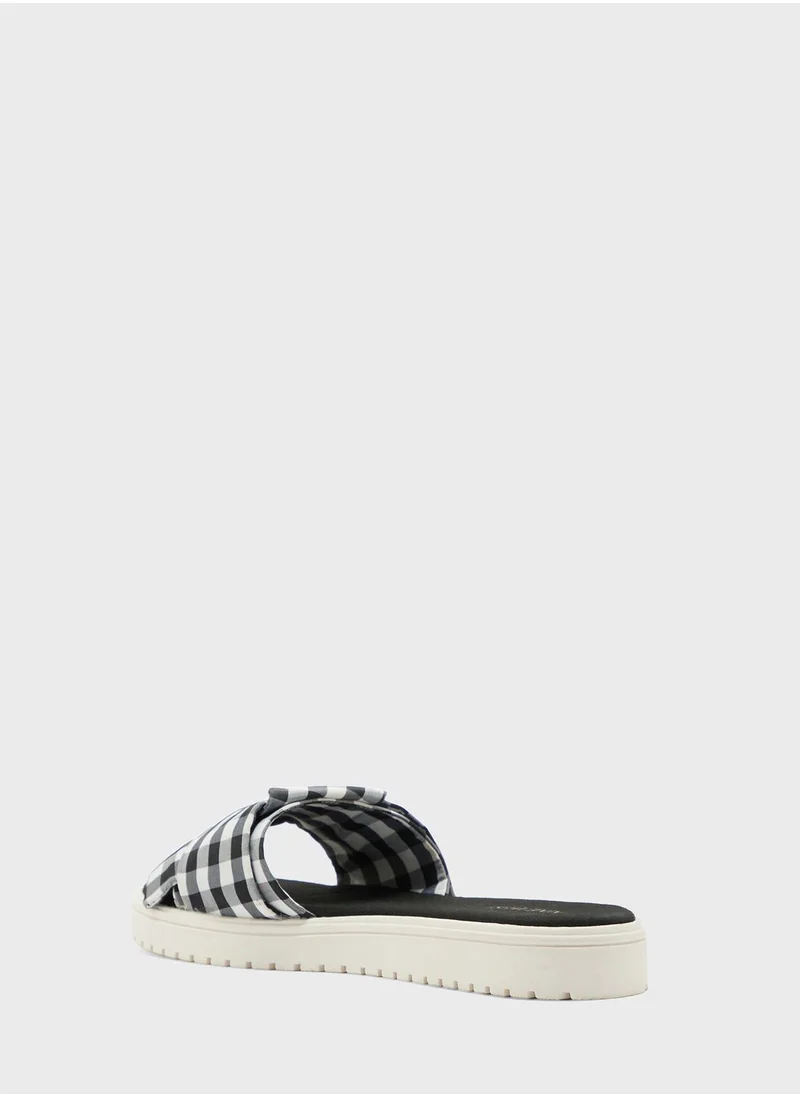 NINE WEST Checked Sandals