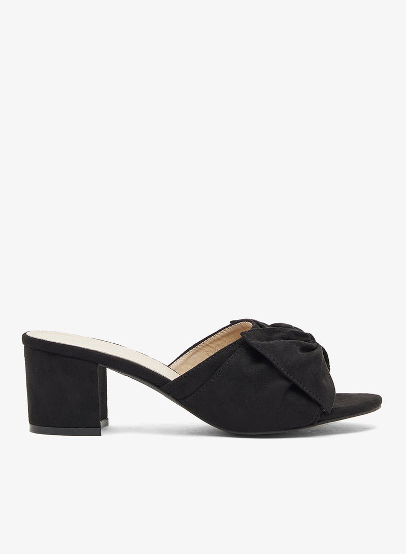 سبوت أون صندل بكعب متوسط - Image 1