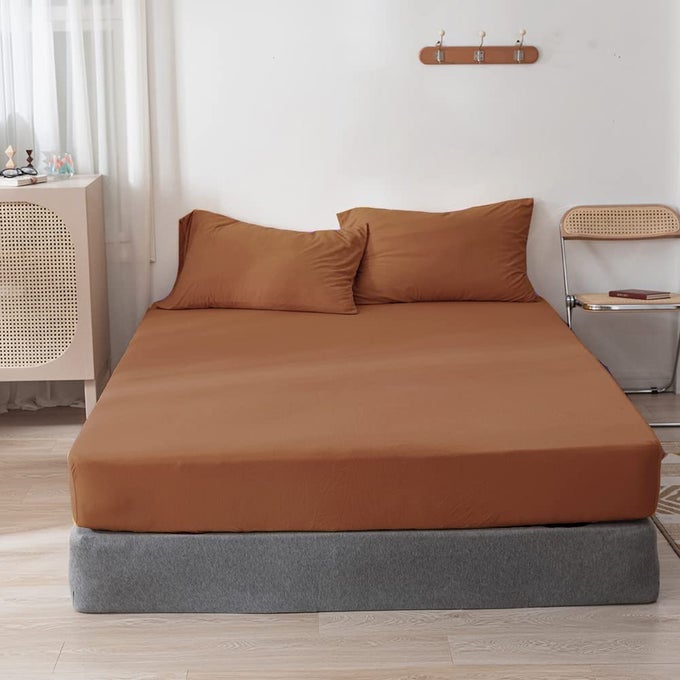 JERSEY KNIT COTTON FITTED SHEET 3 PIECE ULTRA SOFT WRINKLE FREE AND BREATHABLE 15 INCHES DEEP POCKET ELASTIC SHEETS WITH 2 PILLOWCASES SOLID BURNT ORANGE QUEEN