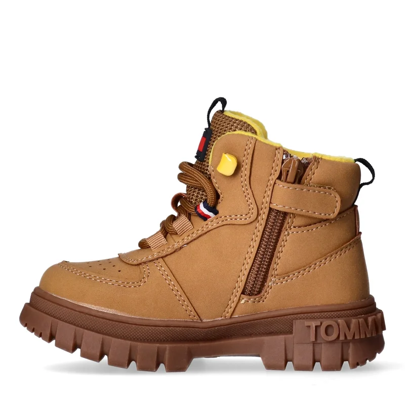 تومي هيلفيغر Little Lace up Boots