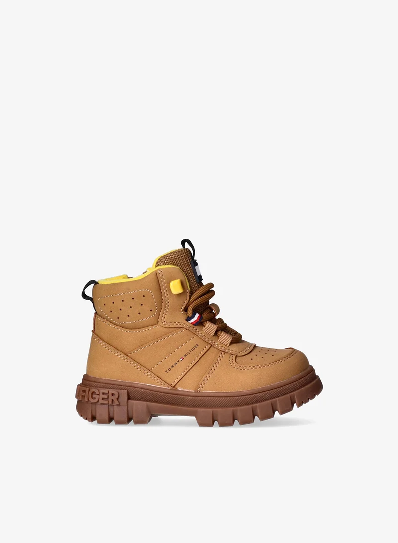 تومي هيلفيغر أحذية بوت قصيرة برباط