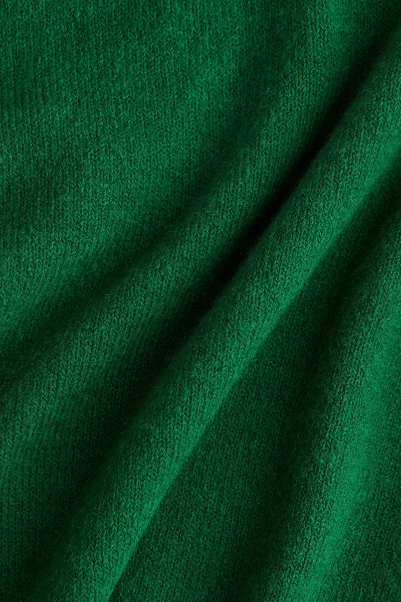 اتش اند ام كنزة محبوكة