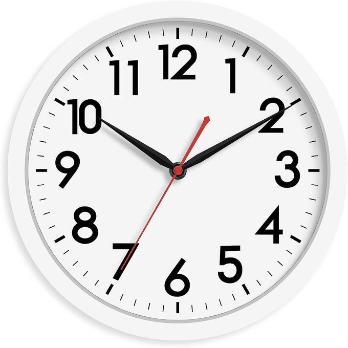 12 INCH WALL CLOCK SILENT NON TICKING MODERN WALL CLOCKS BATTERY OPERATED ANALOG CLASSIC CLOCK DECORATIVE FOR BEDROOM KITCHEN HOME OFFICE BATHROOM SCHOOL LIVING ROOM WHITE