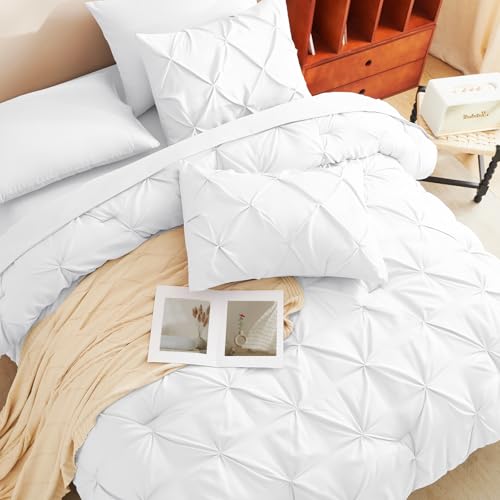 HIMEET Pintuck Bed in a Bag, 7 Pieces Queen Size Comforter Set White, Luxury Pinch Pleat Bed in a Bag, Soft All Season Bedding Sets with Comforter, Flat Sheet, Fitted Sheet and Pillowcases & Shams - Image 4