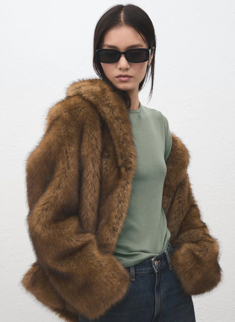 مانجو تيشيرت ليلوكا