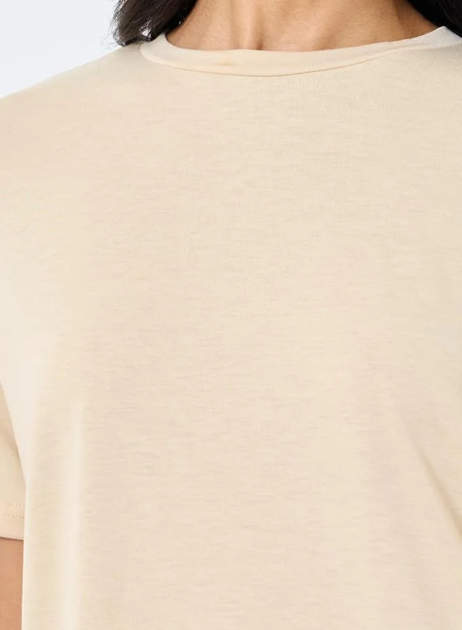 تايك تو تيشيرت فضفاض بطبعة كتابة