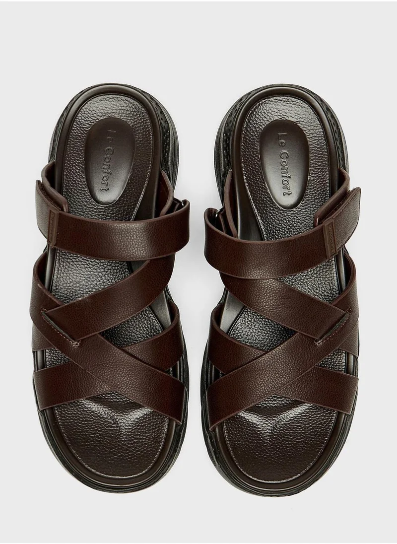 لو كونفورت Casual Cross Strap Sandals