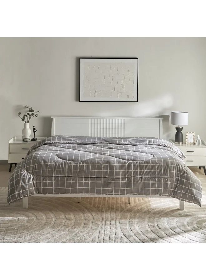 هوم بوكس Matrix Acron Microfibre Queen Comforter 240 x 200 cm