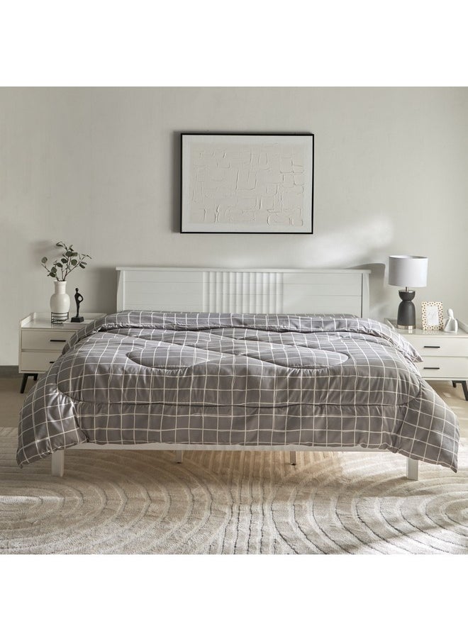 Home Box - Matrix Acron Microfibre Queen Comforter 240 x 200 cm - Image 1