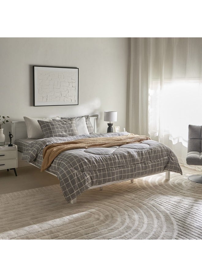 Home Box - Matrix Acron Microfibre Queen Comforter 240 x 200 cm - Image 1
