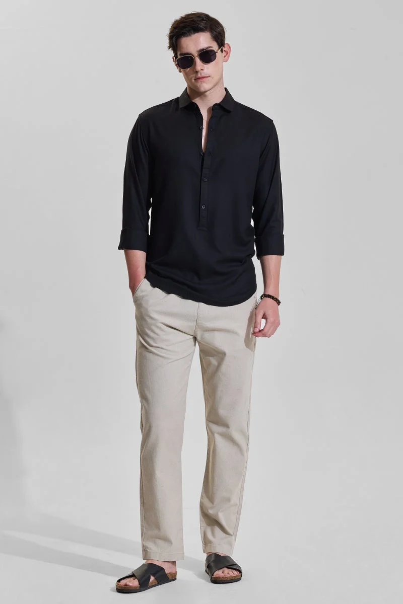 سنيتش Black Solid Long Sleeve Regular Fit Casual Shirt