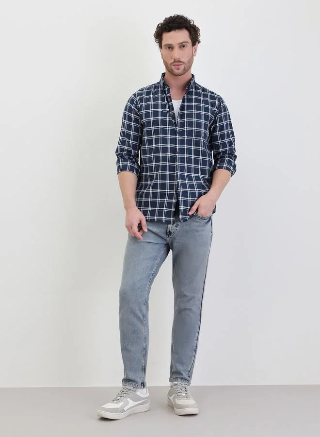 ستايلي قميص بنقشة مربعات بقصة عادية وياقة مفتوحة