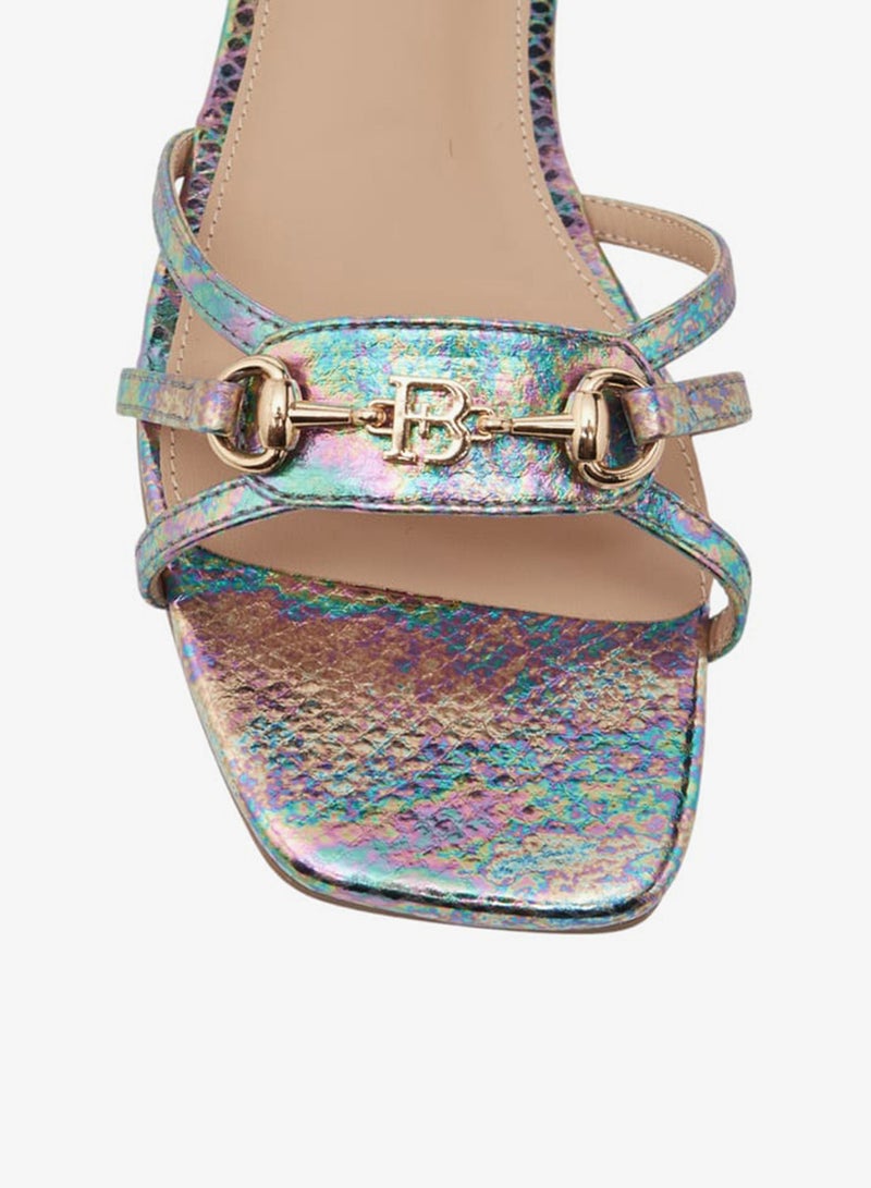 فلورا بيلا من شو إكسبرس صنادل نسائية مسطحة سهلة الارتداء بلمسة معدنية - Image 4