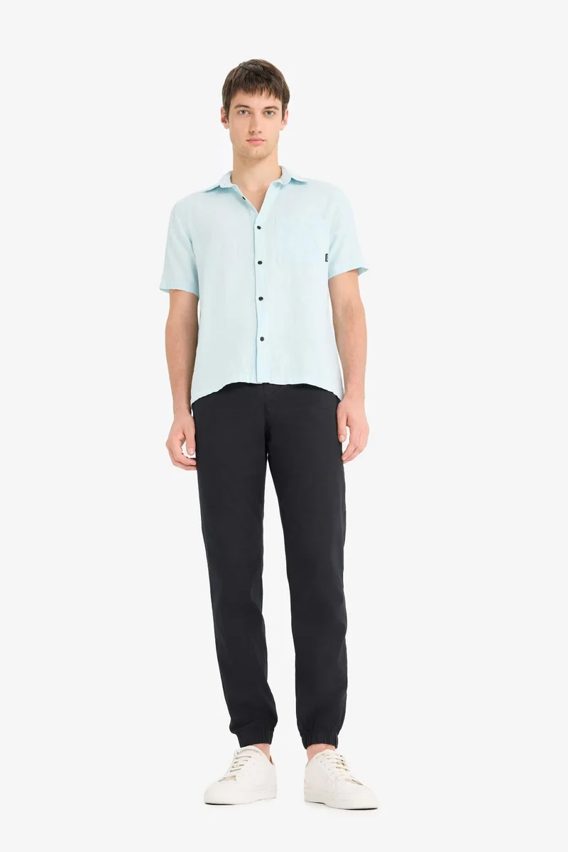 ديفاكتو Regular Fit Cotton Short Sleeve Shirt