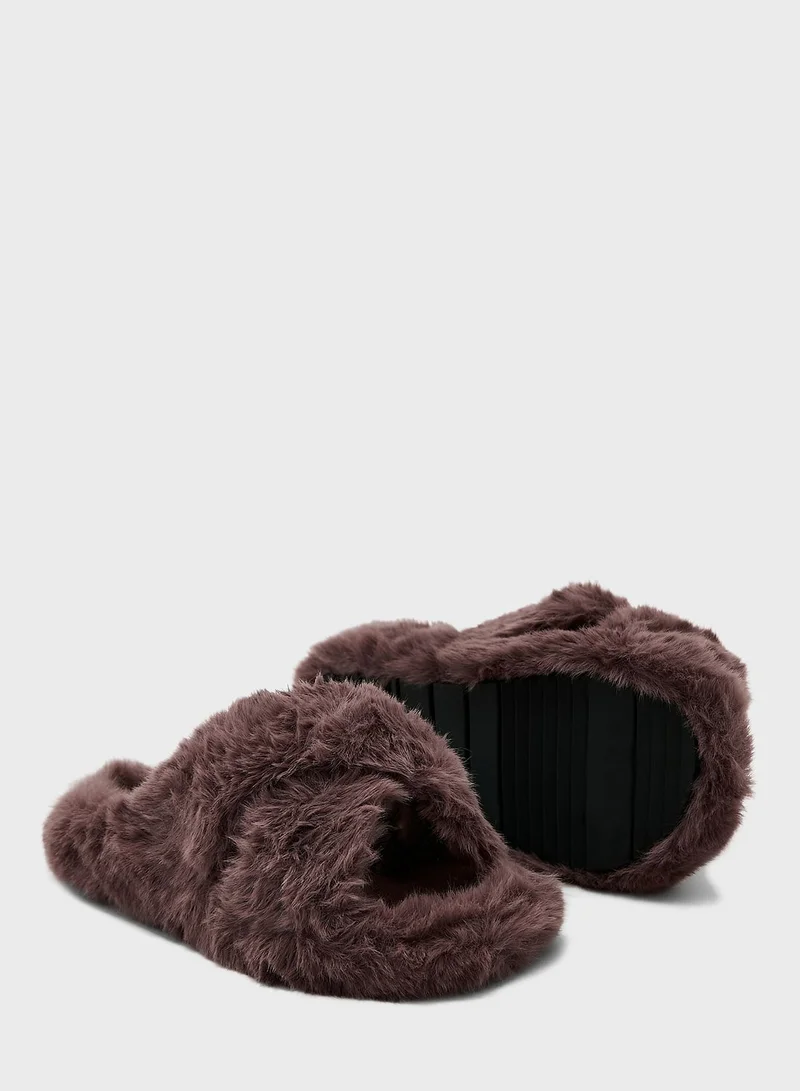 Ginger Crossover Fluffy Bedroom Slipper